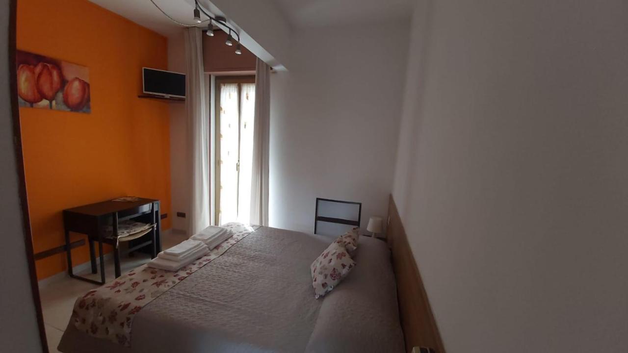 Hotel Orso Momo Calizzano Esterno foto